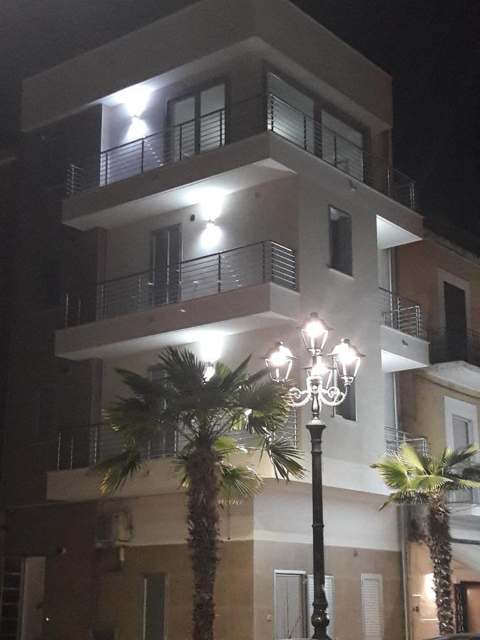 Domar Apartment Margherita Di Savoia Exterior photo