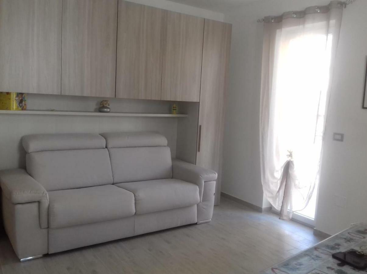 Domar Apartment Margherita Di Savoia Exterior photo